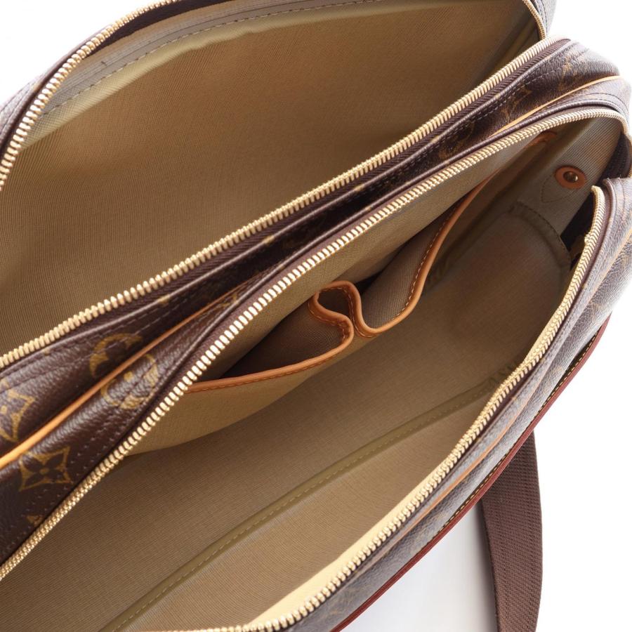LOUIS VUITTON（ルイ・ヴィトン） リポーターGM モノグラム ブランド