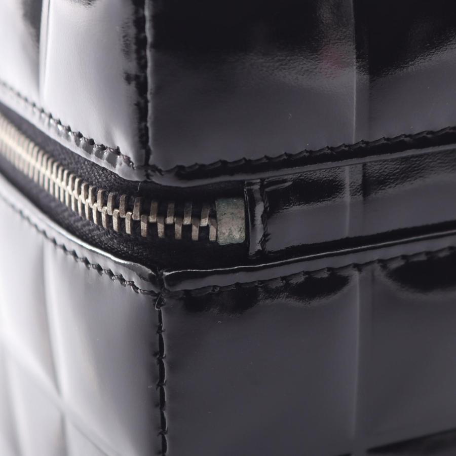 CHANEL（シャネル） チョコバー キューブ ブランドオフ パテントレザー