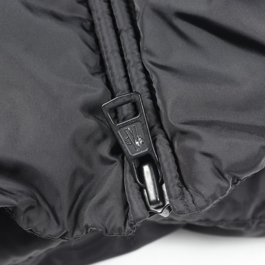 MONCLER（モンクレール） MONTCLA モンクラ フード付き ブランドオフ