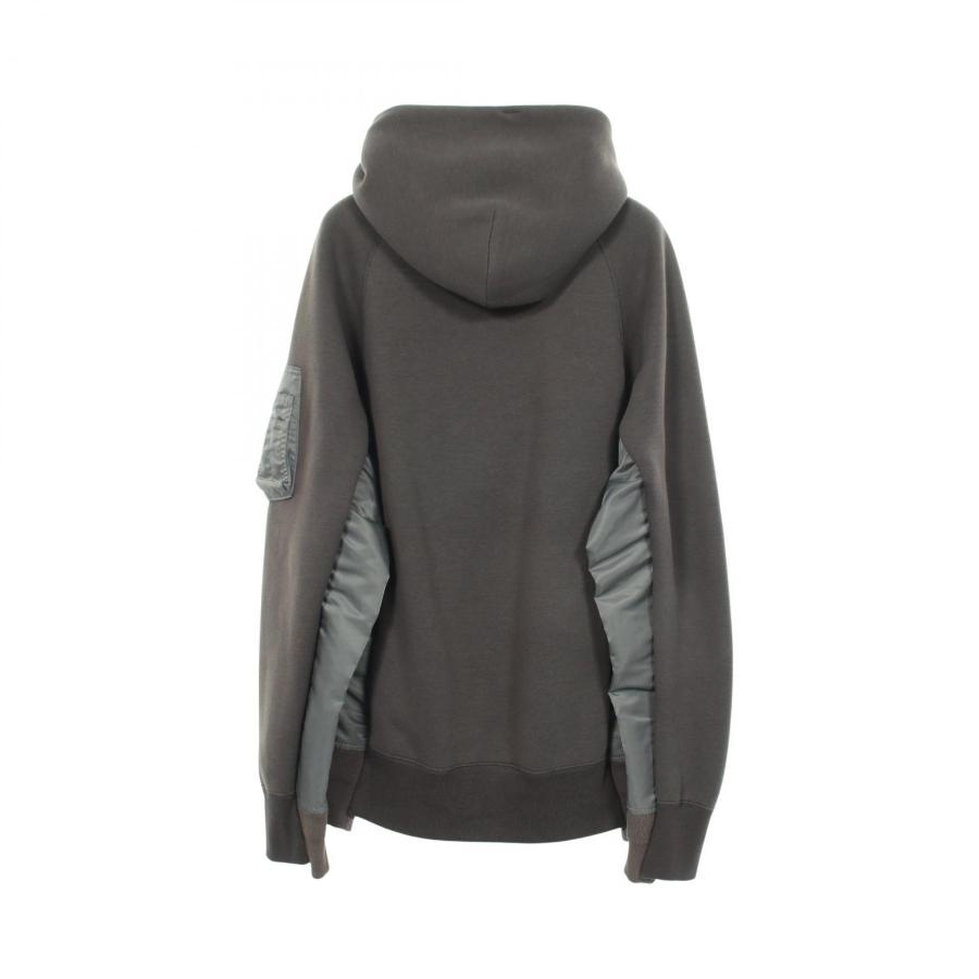 sacai（サカイ） ツイルドッキング ブランドオフ コットン パーカー