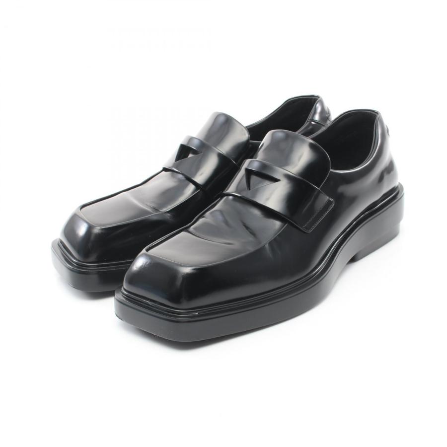 PRADA（プラダ） ブランドオフ パテントレザー ローファー レザー 中古