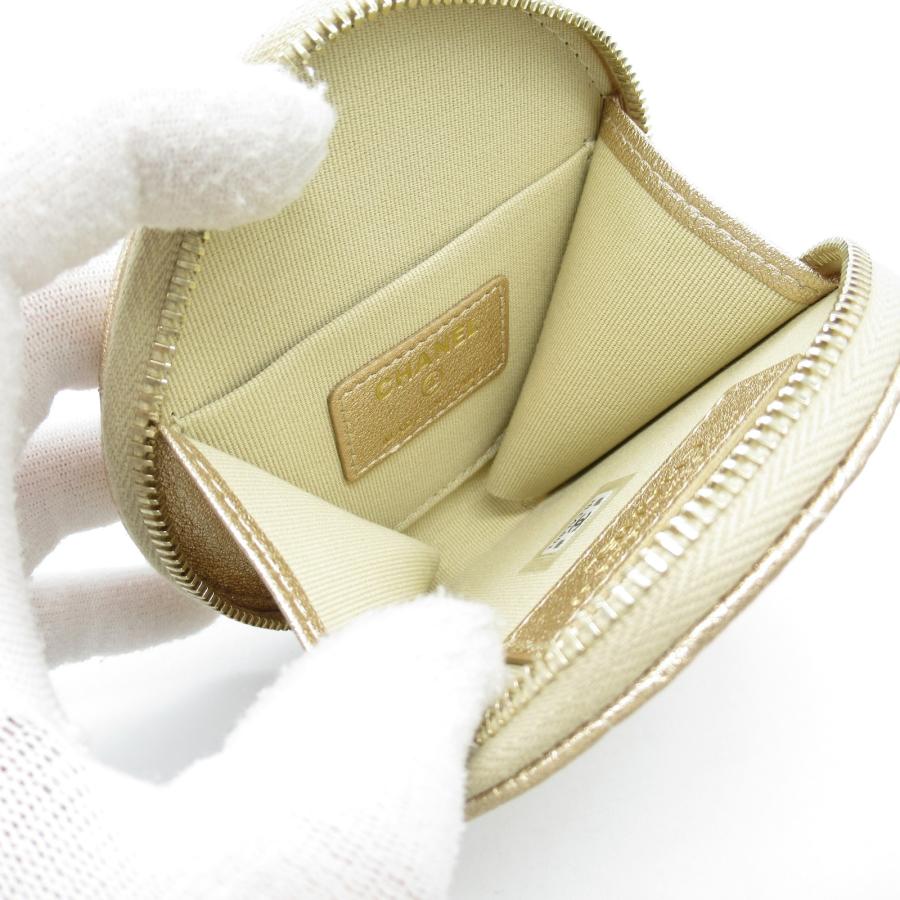 CHANEL シャネル マトラッセ コインケース&AirPodsケース CHANEL シャネル マトラッセ コインケース&AirPodsケース