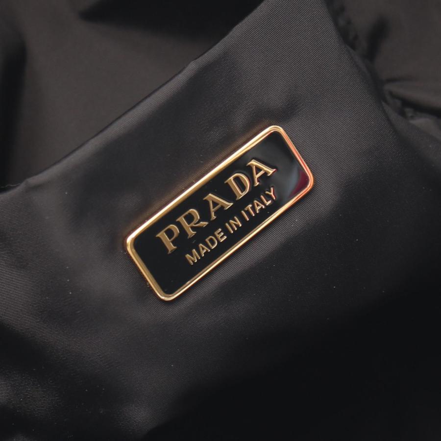 PRADA（プラダ） Re-Nylon サーフィン柄 ブランドオフ ナイロン ポーチ