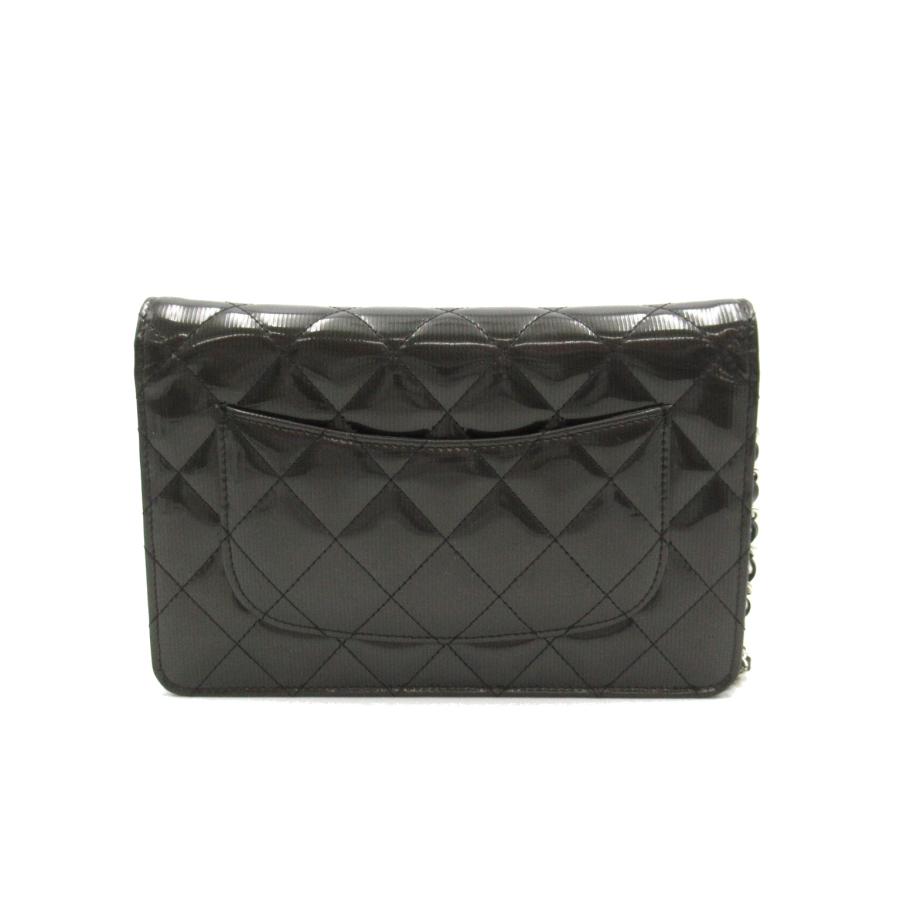 美品CHANEL マトラッセ チェーンウォレット パテントレザー CHANEL（シャネル） マトラッセ チェーンウォレット ブランドオフ