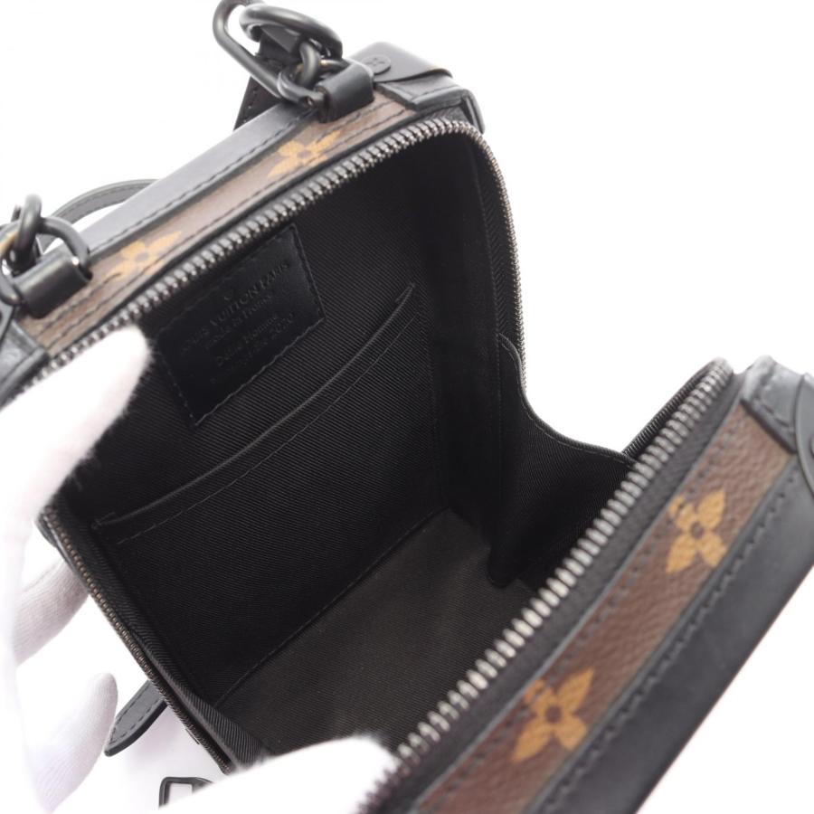 LOUIS VUITTON（ルイ・ヴィトン） ヴァーティカル ソフトトランク