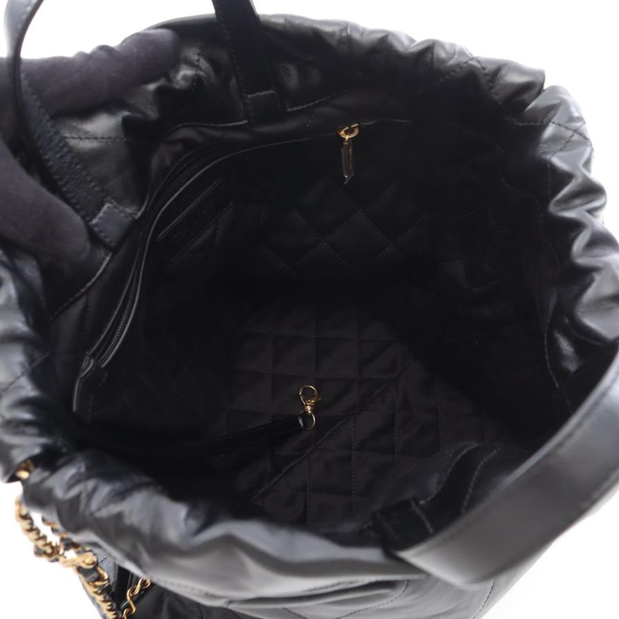 CHANEL（シャネル） 22 ラージ ブランドオフ レザー リュックサック