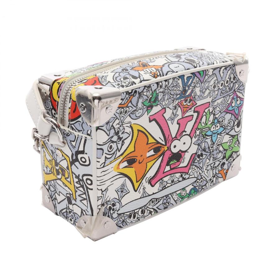 lv 軟 盒子 What Makes the Louis Vuitton Trunk So Special 2025 real