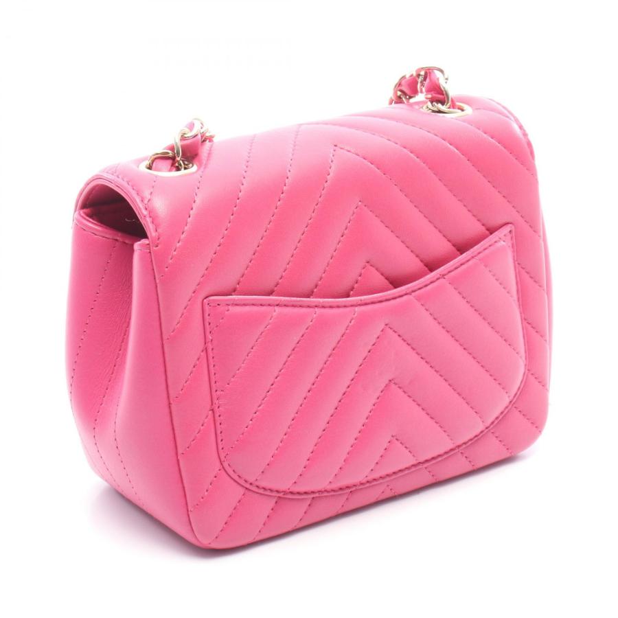 CHANEL（シャネル） シェブロン Vステッチ ミニ ブランドオフ レザー