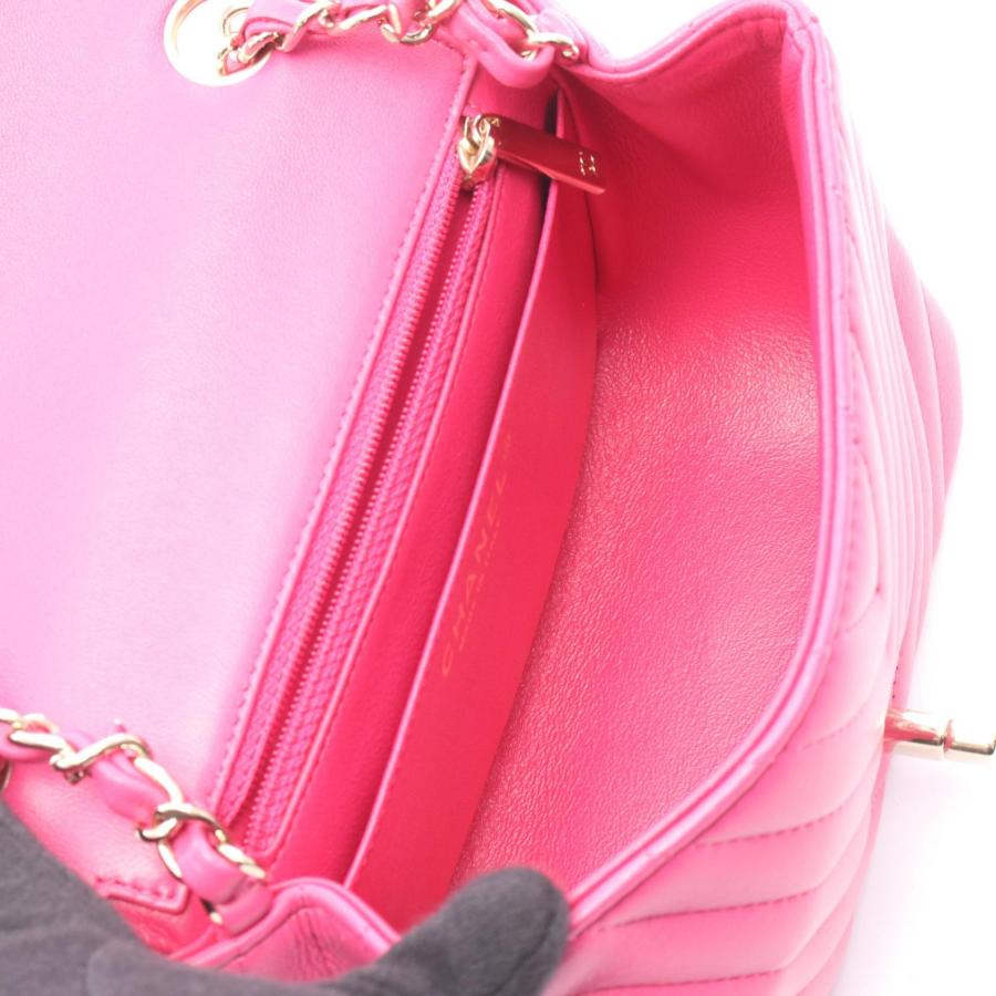 CHANEL（シャネル） シェブロン Vステッチ ミニ ブランドオフ レザー