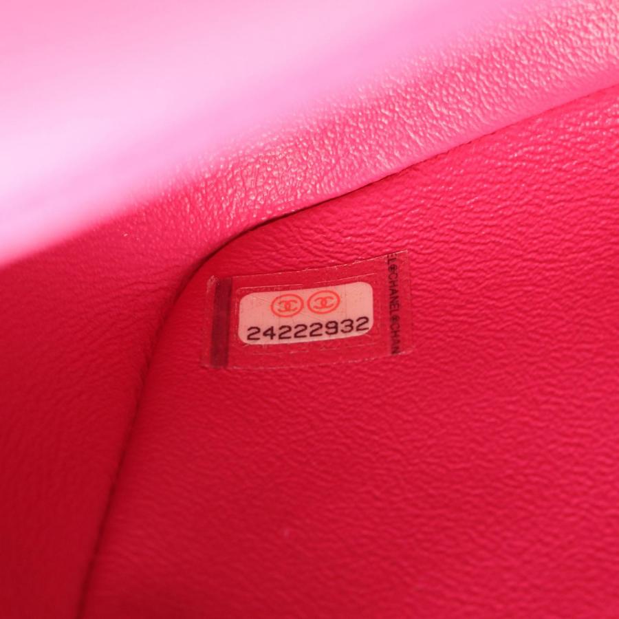 CHANEL（シャネル） シェブロン Vステッチ ミニ ブランドオフ レザー
