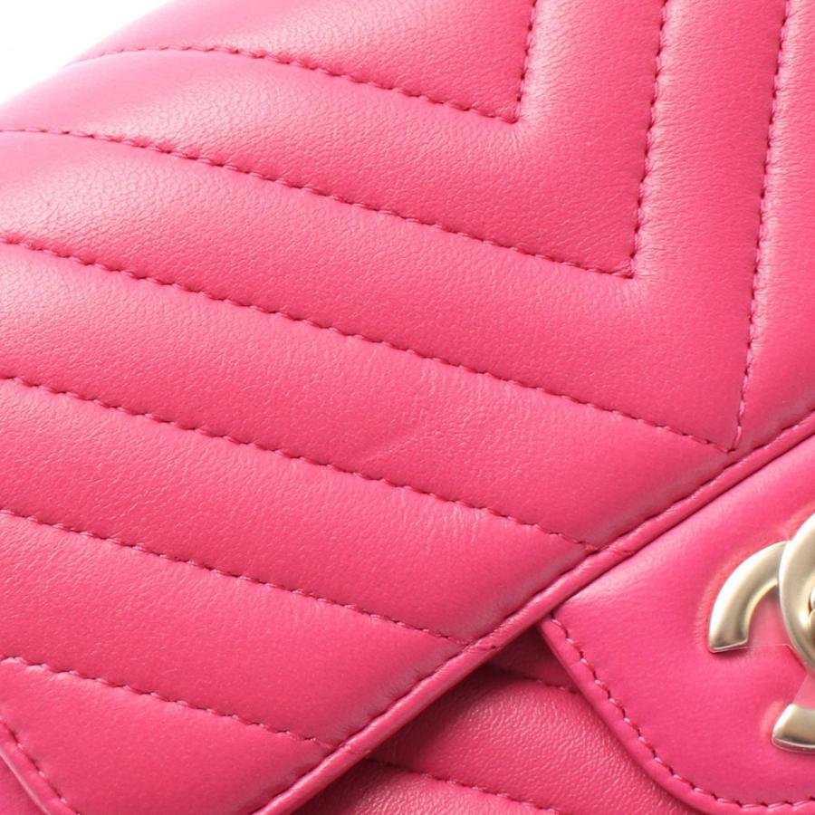 CHANEL（シャネル） シェブロン Vステッチ ミニ ブランドオフ レザー