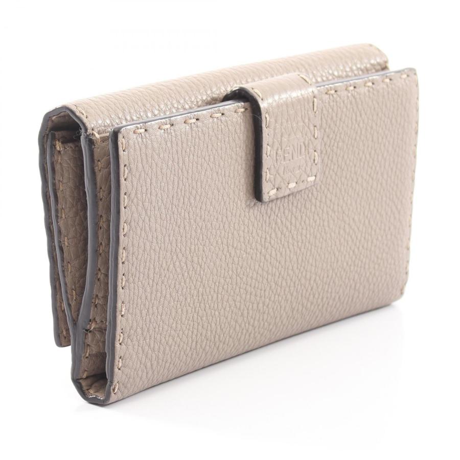 335 美品 FENDI フェンディ ピーカブー 2つ折り財布 FENDI（フェンディ） ピーカブー セレリア ブランドオフ レザー 二