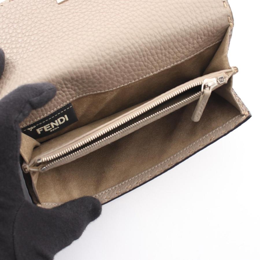 FENDI（フェンディ） ピーカブー セレリア ブランドオフ レザー 二
