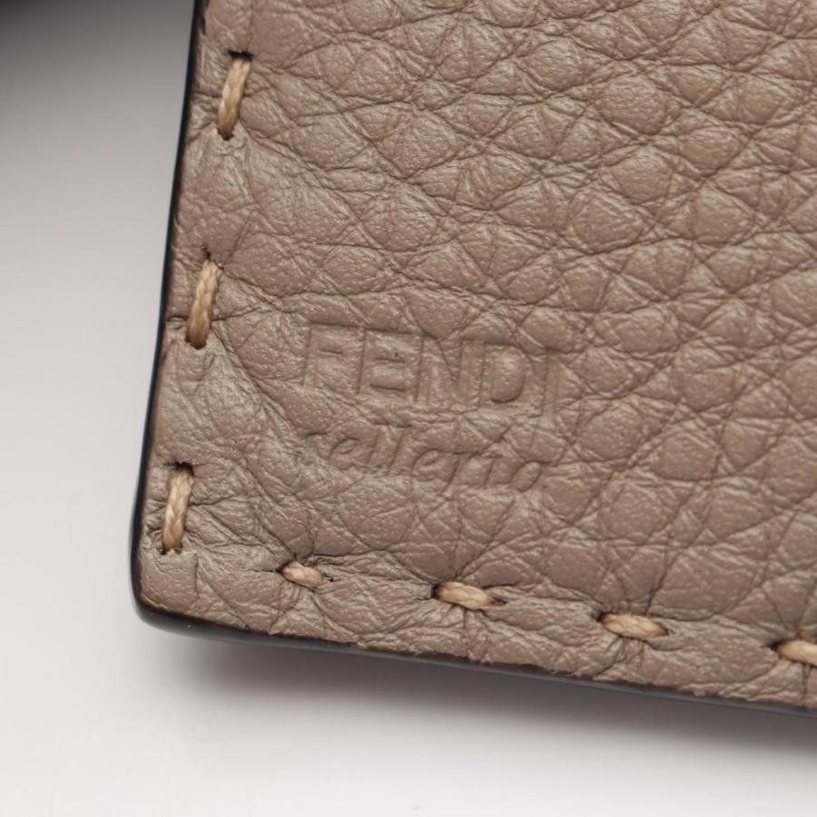 FENDI（フェンディ） ピーカブー セレリア ブランドオフ レザー 二