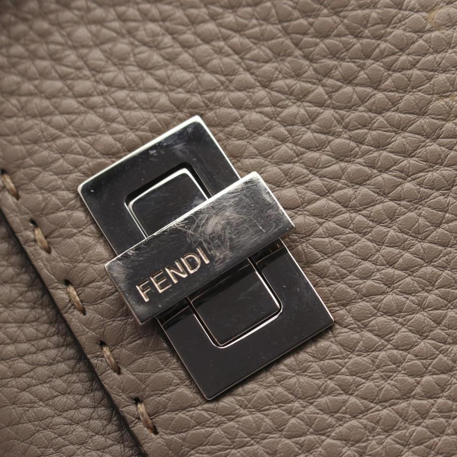 FENDI（フェンディ） ピーカブー セレリア ブランドオフ レザー 二