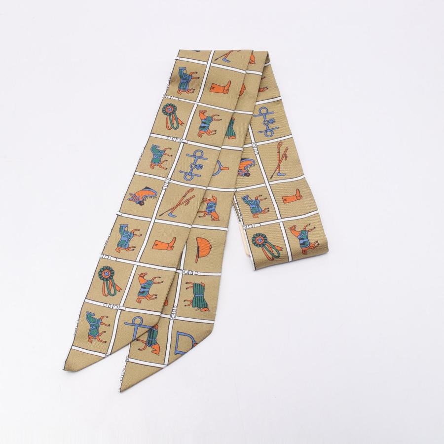 HERMES エルメス ツイリー Couvertures et Tenues de Jour HERMES エルメス ツイリー Couvertures et Tenues de Jour