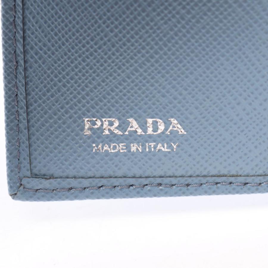 PRADA（プラダ） グレーストライアングル エンボス ブランドオフ