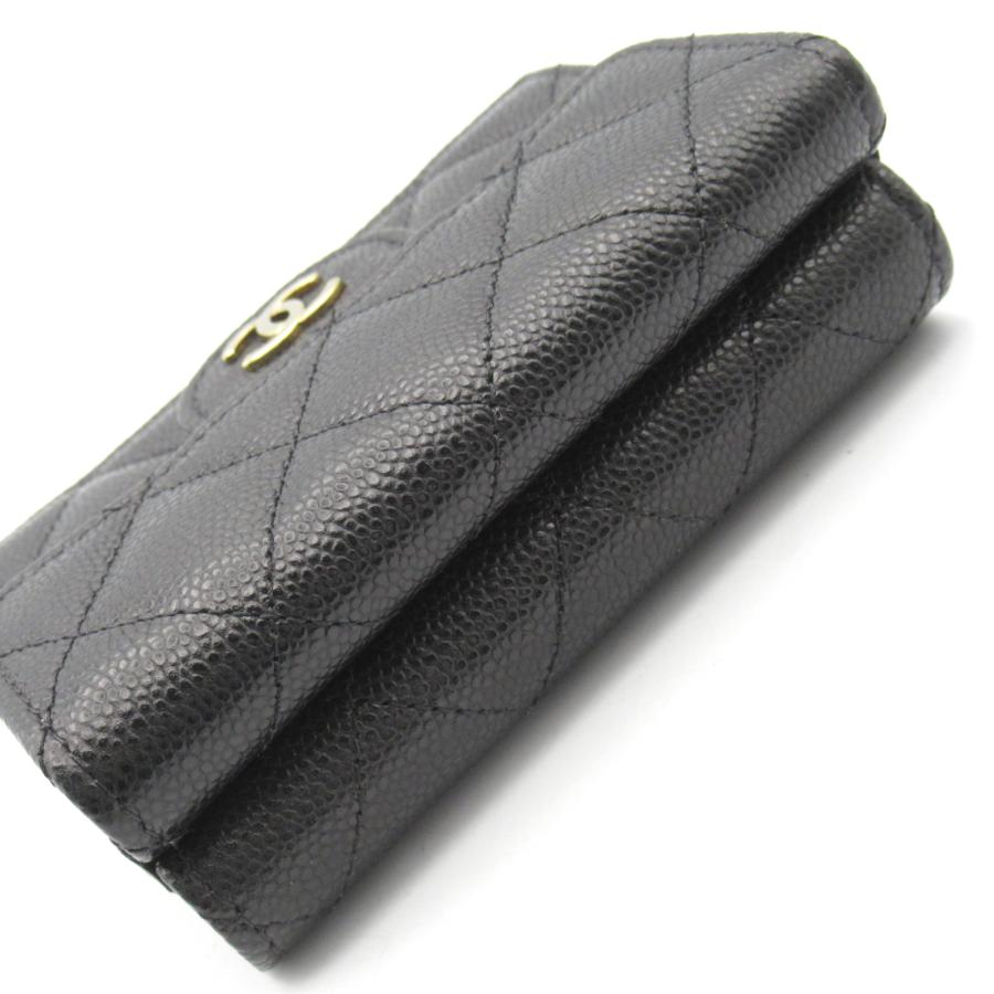 CHANEL シャネル マトラッセ 三つ折財布 ブランドオフ キャビアスキン 
