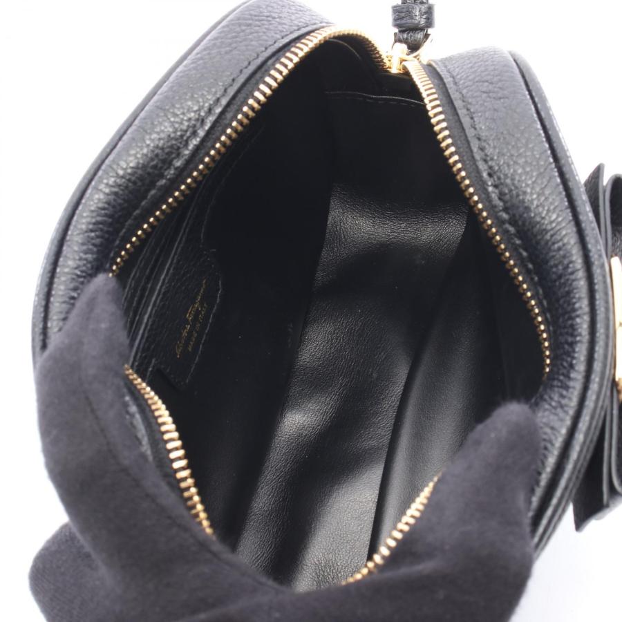 サルヴァトーレフェラガモ バラボウカメラバッグ ヴァラリボン