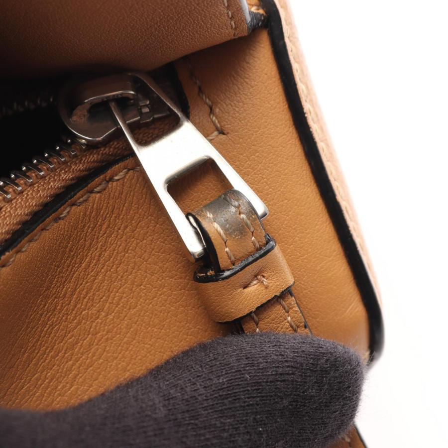 LOEWE（ロエベ） パズル バムバッグ スモール ブランドオフ レザー