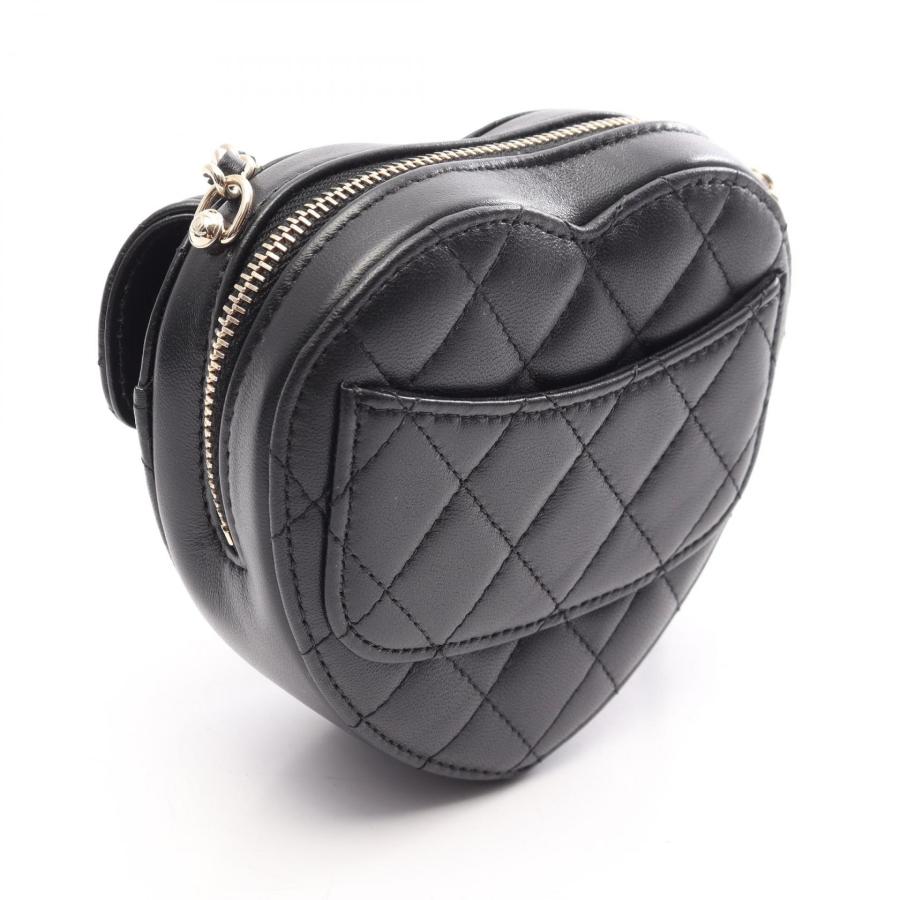 CHANEL（シャネル） ハート チェーン クラッチ バッグ マトラッセ