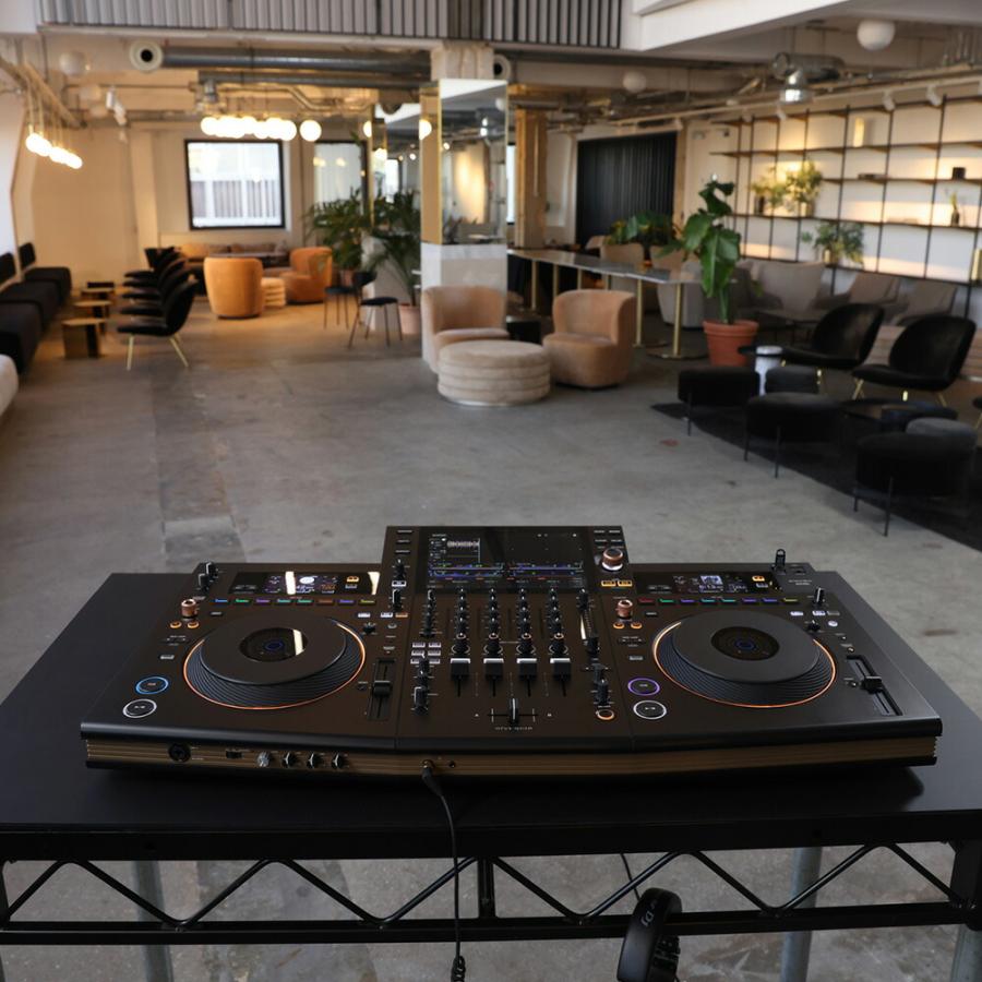 Pioneer オールインワン DJシステム OPUS-QUAD + ダストカバー 付き