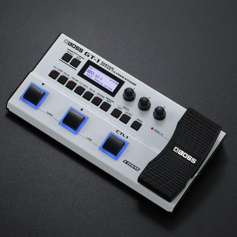 BOSS マルチエフェクター GT-1-WH 《限定生産 ホワイト カラー BOSS マルチエフェクター GT-1-WH 《限定生産 ホワイト カラー