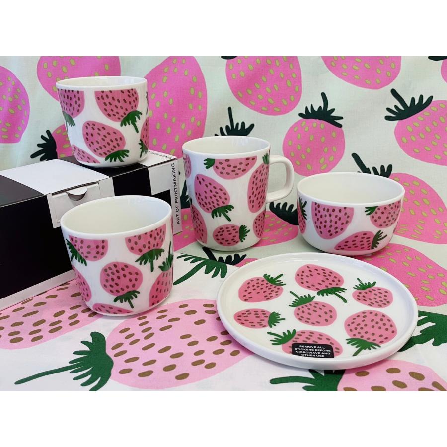 marimekko マリメッコ MANSIKKA COFFEE CUP 2DL マンシッカ marimekko マリメッコ MANSIKKA COFFEE CUP 2DL マンシッカ