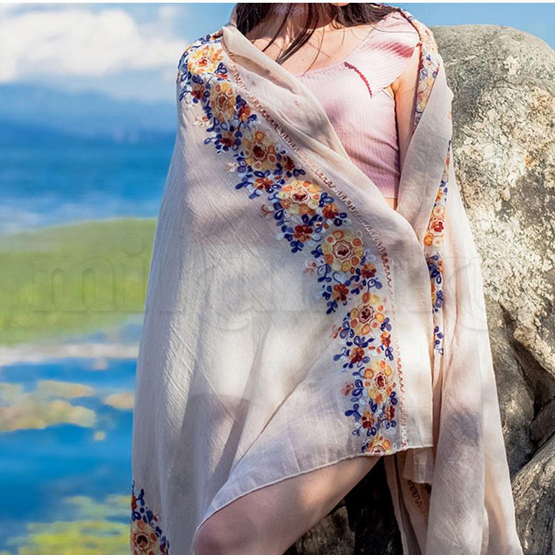 英国製✨リバティ　花柄大判ストール　ショール　総柄　薄手　ウール100% 花柄刺繍シルクウール大判ストール レディース 春 夏 春夏 秋 冬