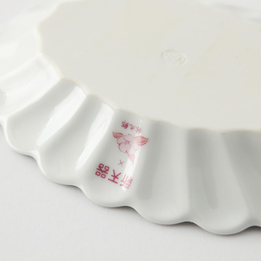 蔵出し！昭和レトロ【　飾り皿・花入・灰皿・皿立て・松梅菊　】金彩4点セット 蔵出し！昭和レトロ【 飾り皿・花入・灰皿・皿立て・松梅菊