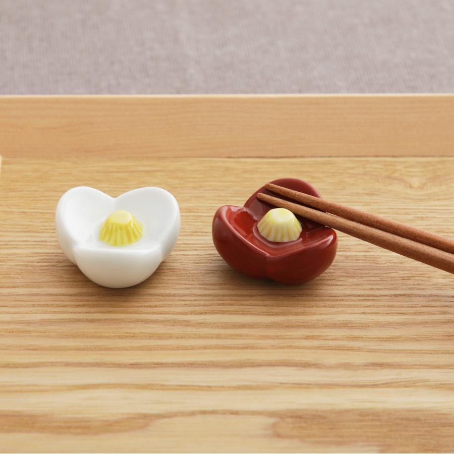 三方椿 赤 箸置き 波佐見焼 レスト つばき 花 かわいい 単品 お箸置き