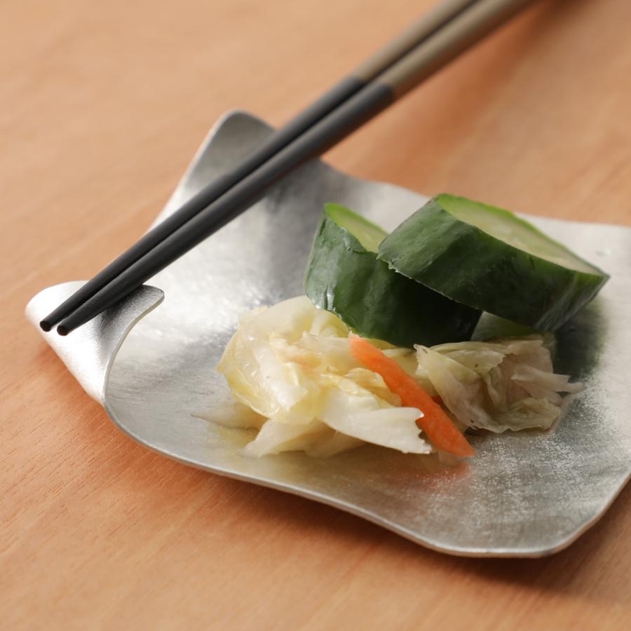錫小皿と菓子切フォークのペアセット 化粧箱入り すずがみ 変形