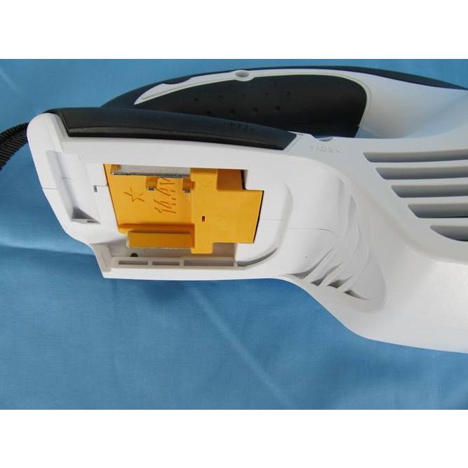 マキタ（makita） 充電式クリーナー 14.4V ＜CL141FDZW＞家庭用掃除機