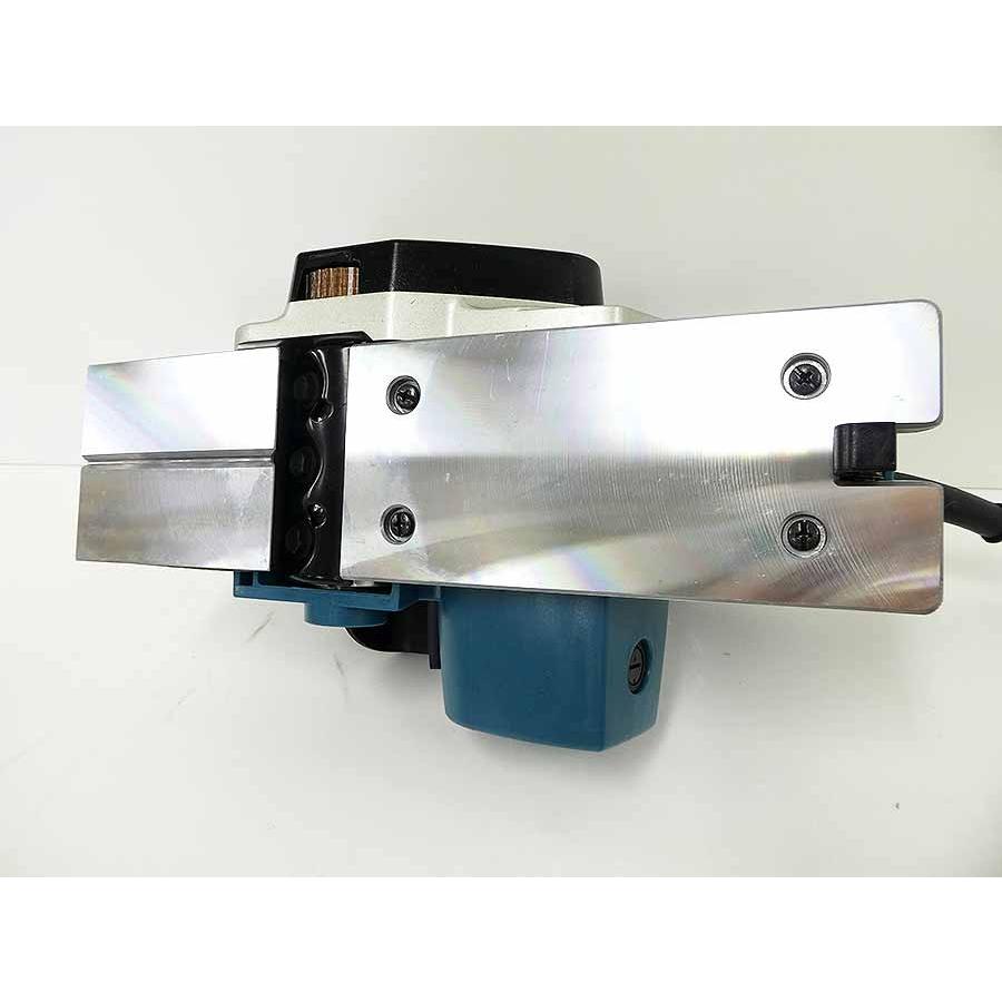 マキタ（makita） 電気カンナ 切削深さ2.5mm ＜KP0800A＞ 研磨式 82mm