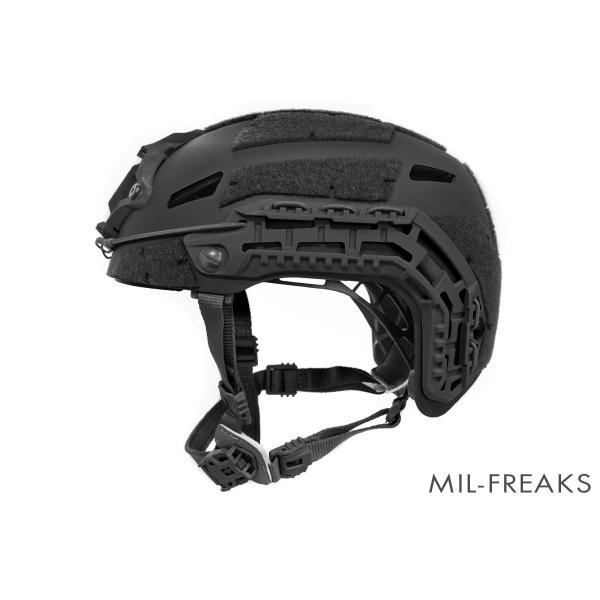 FMA REVISIONタイプ CAIMAN ハイブリッド ヘルメットシステム
