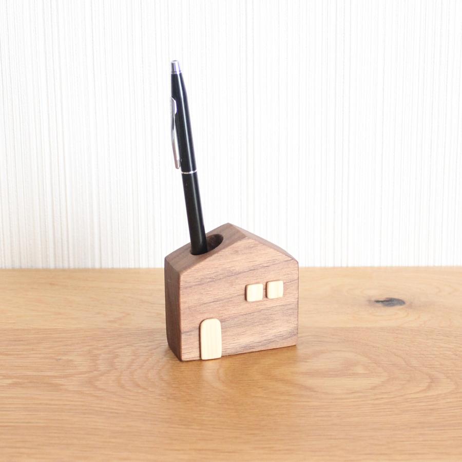 かわいい木のお家 ペンスタンド【ウォールナット】おしゃれ ナチュラル 木製 ペン立て 玄関・デスク・ギフトに人気 |  | 01
