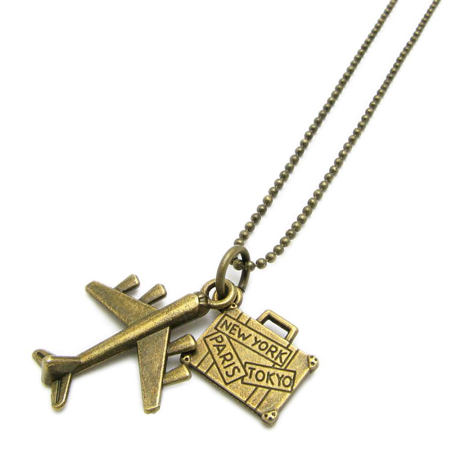 ネックレス　チェーン　遺品整理　断捨離　アンティーク　ヴィンテージ　金？　金色 ネックレス アンティーク ヴィンテージ 遺品整理 断捨離 色石 金色