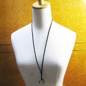 ネックレス ねじりダブルリング わっか ねじねじ レザーネックレス