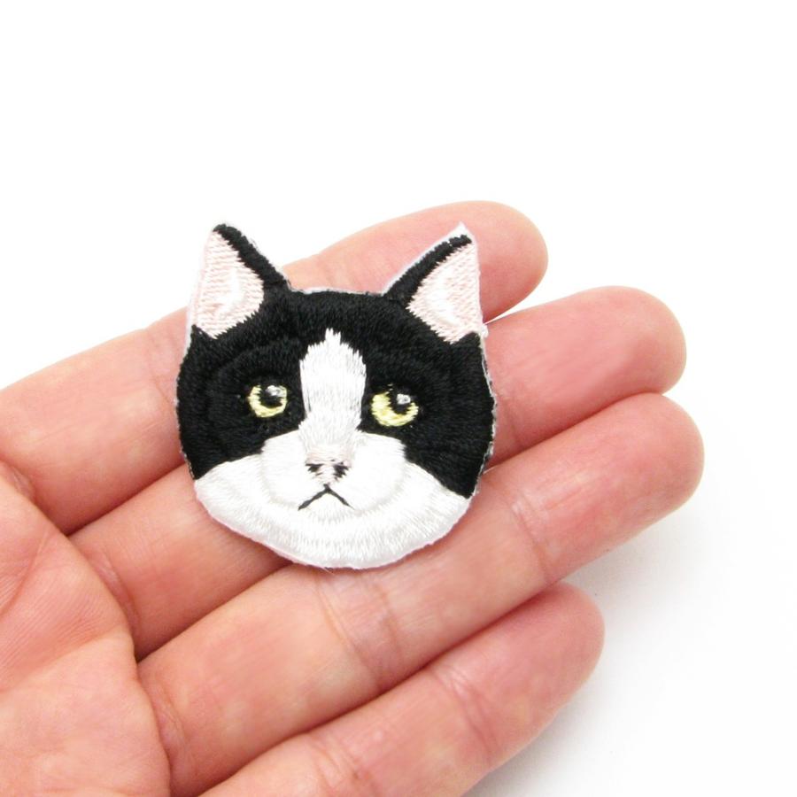 ブローチ 猫 ねこ ネコ 刺繍 ワッペン バッチ ピン KS48016 ブローチ 猫 ねこ ネコ 刺繍 ワッペン バッチ ピン KS48016