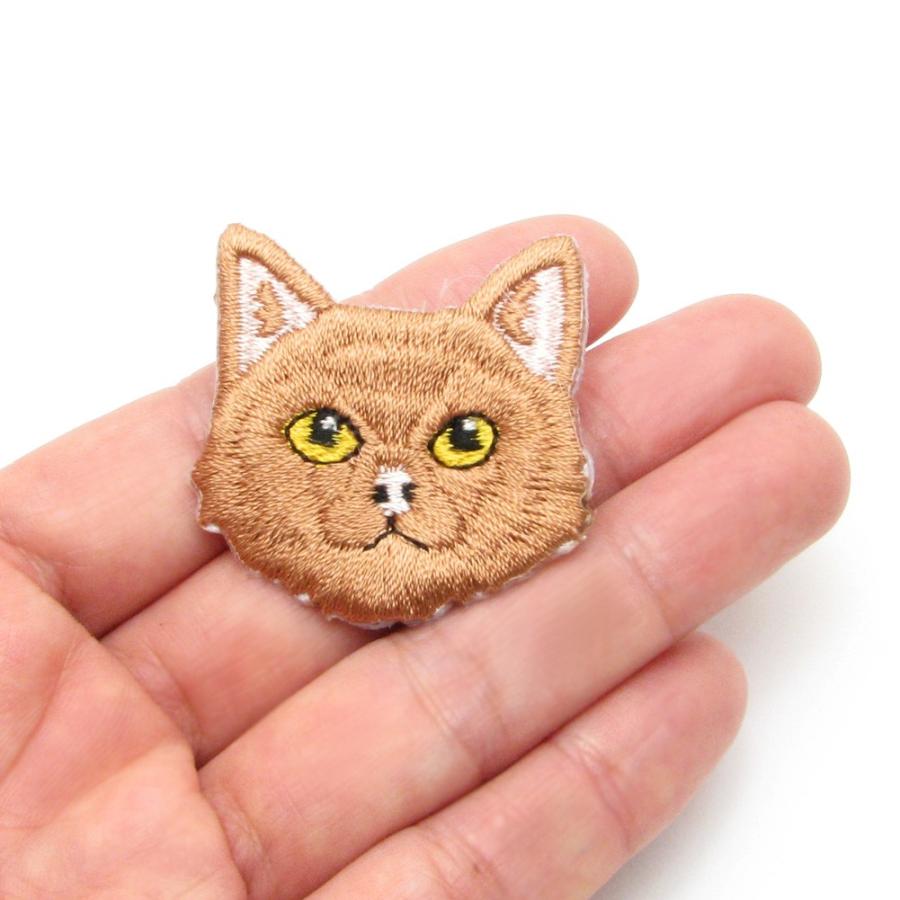 ブローチ 猫 ねこ ネコ 刺繍 ワッペン バッチ ピン KS48016 ブローチ 猫 ねこ ネコ 刺繍 ワッペン バッチ ピン KS48016