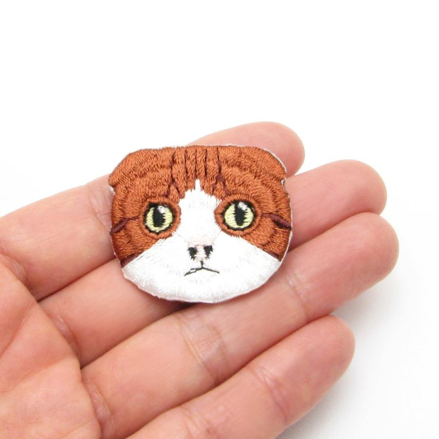 ブローチ 猫 ねこ ネコ 刺繍 ワッペン バッチ ピン KS48016 : ks48016 