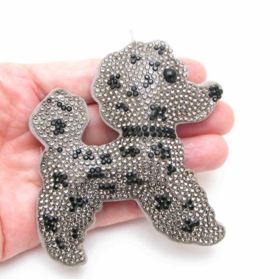 キーホルダー バックチャーム レディース ネコ プードル 肉球 犬 革 布