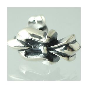 MILES DAgDART マイルズ ダグダート〔Petal〕シルバーピアスM014 |  | 01