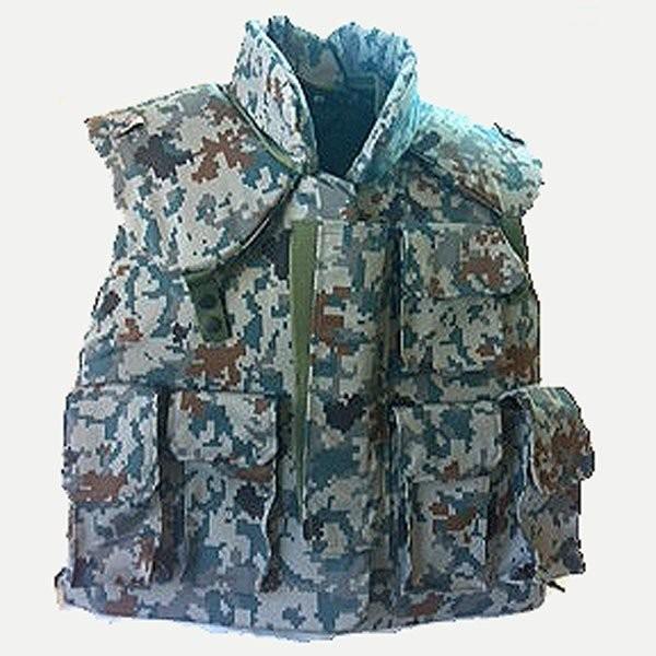航空自衛隊デジタル迷彩 防弾ベスト（レプリカ） 襟カバー付き : 迷彩