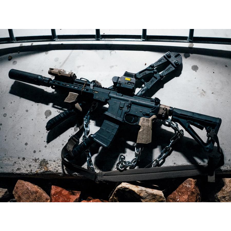 DF-GB-001B DFCO Kung Fu(カンフー) グリップ AR-15 BK : MILITARY