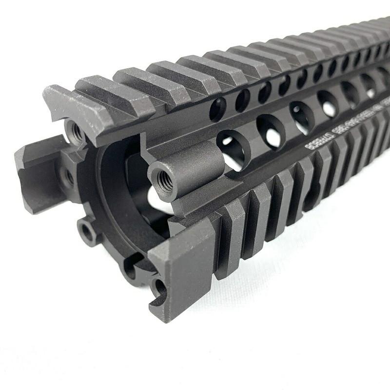 VegaForceCompany VFC Daniel Defense MK18 RISII ハンドガード VegaForceCompany VFC Daniel Defense MK18 RISII ハンドガード