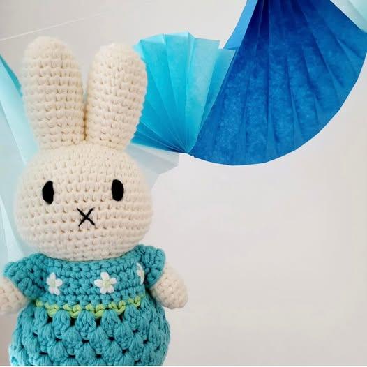 Just Dutch Miffy ミッフィー ゴッホ アーモンドブロッサム ドレス あみぐるみ オーガニックコットン ハンドメイド 手編み オランダデザイン ゴッホ美術館 |  | 02