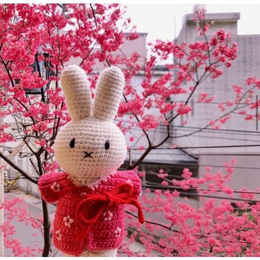 Just Dutch Miffy ミッフィー フラワー 着物 ピンク 編みぐるみ ぬいぐるみ オランダ ハンドメイド オーガニックコットン |  | 02