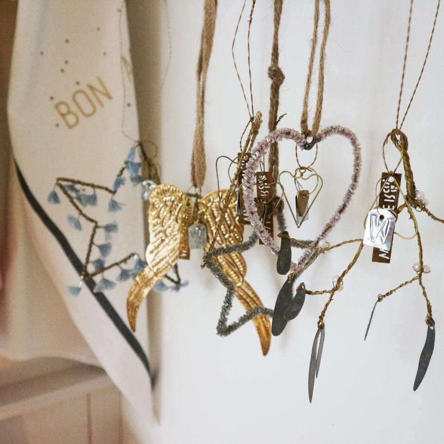 フランスアンティークウィング羽エクリュ