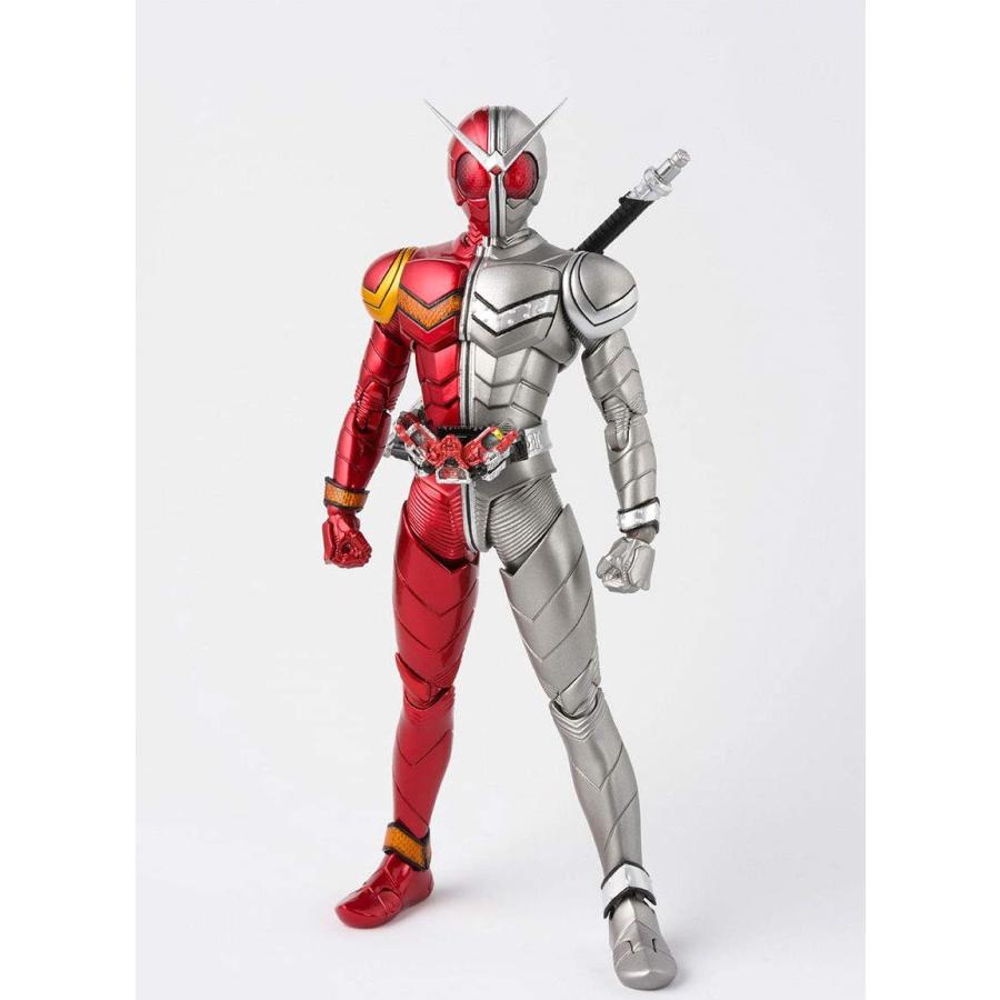 S.H.Figuarts（真骨彫製法） 仮面ライダーW ヒートメタル ア